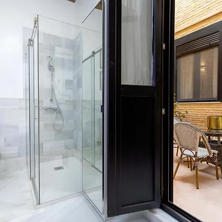 Genteel Acetres Apartment *